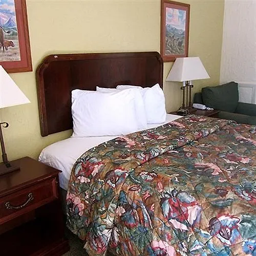 Arrowhead Motel 2*